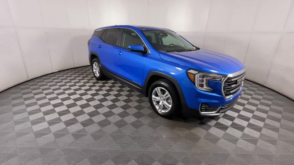 used 2024 GMC Terrain car, priced at $22,997