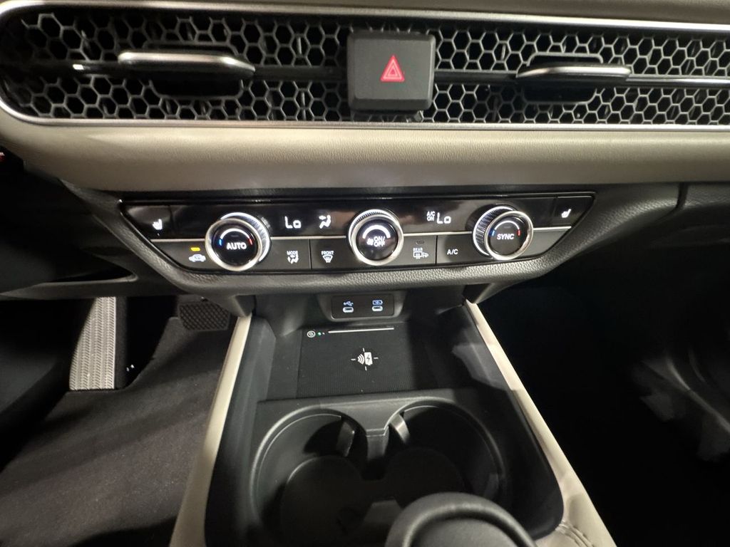 new 2026 Honda HR-V car, priced at $33,000