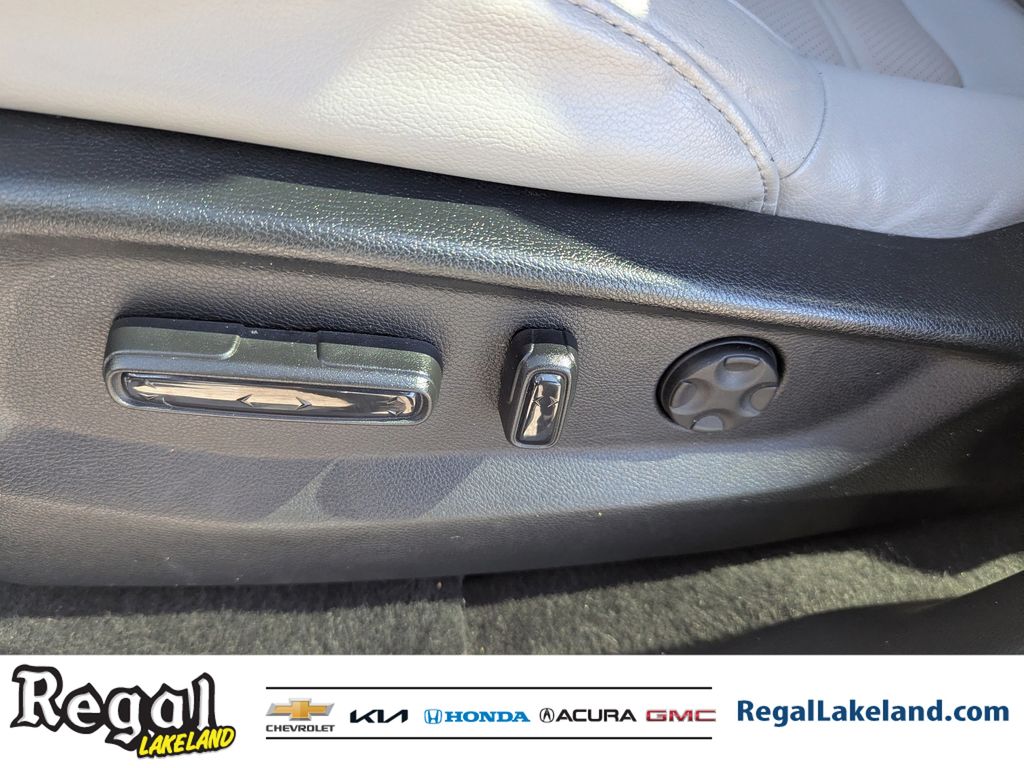 used 2017 Honda CR-V car, priced at $16,695