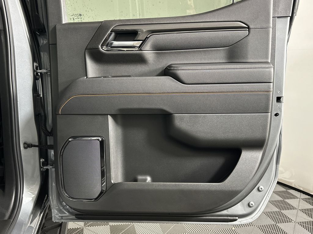 new 2025 GMC Sierra 1500 car, priced at $66,655