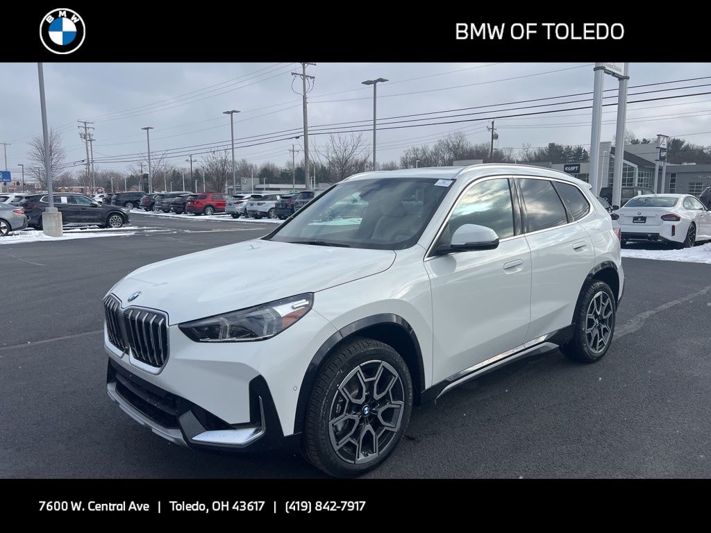 new 2025 BMW X1 car