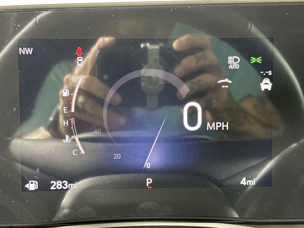 new 2025 Buick Envista car, priced at $29,075
