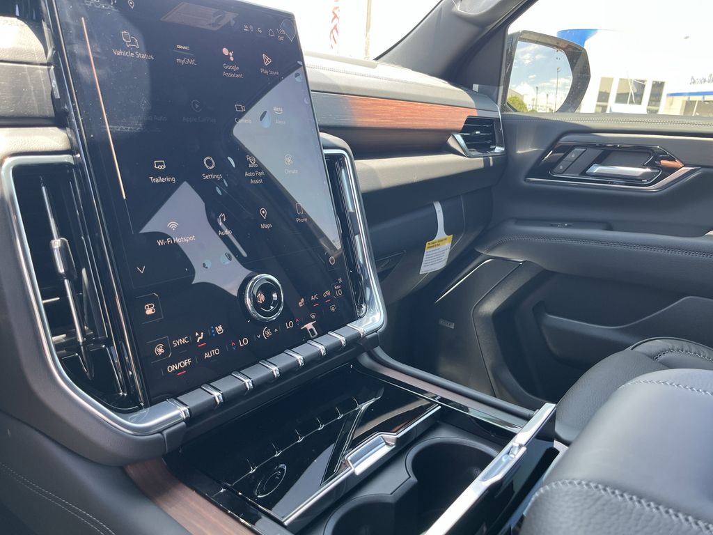 new 2025 GMC Yukon XL car, priced at $86,285