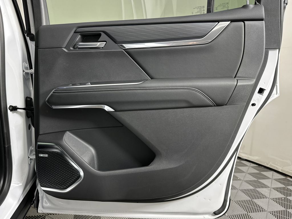 new 2025 GMC Acadia car, priced at $50,129