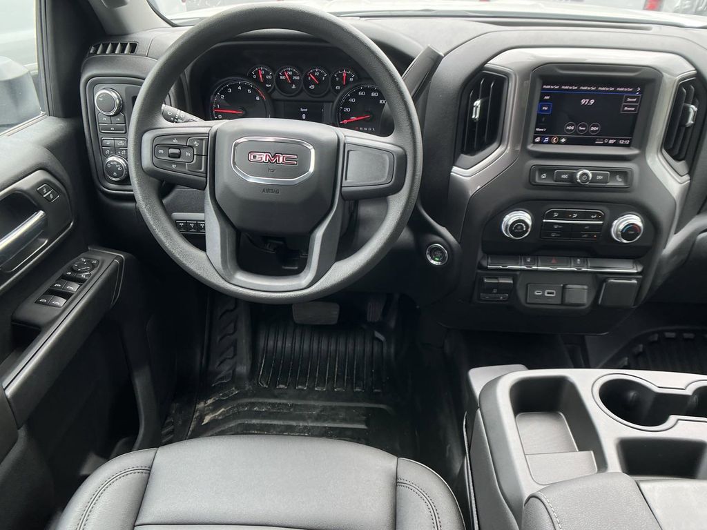 new 2024 GMC Sierra 2500HD car, priced at $47,978