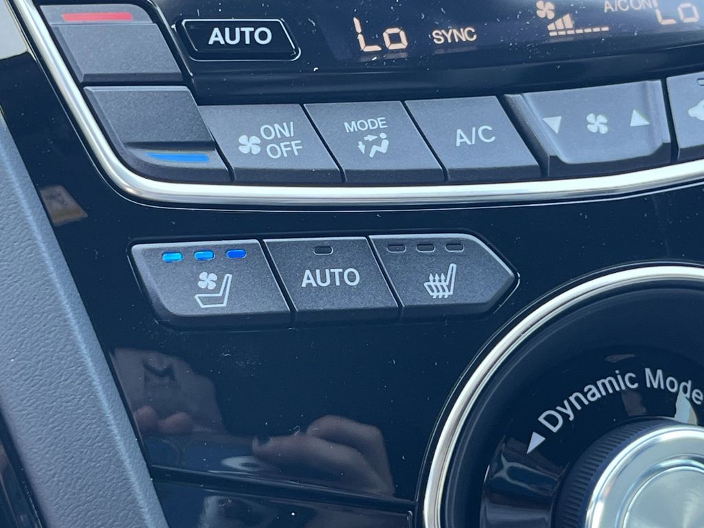 new 2025 Acura RDX car, priced at $52,250