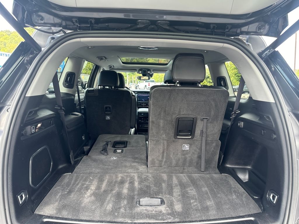 used 2021 Jeep Grand Cherokee L car, priced at $27,990