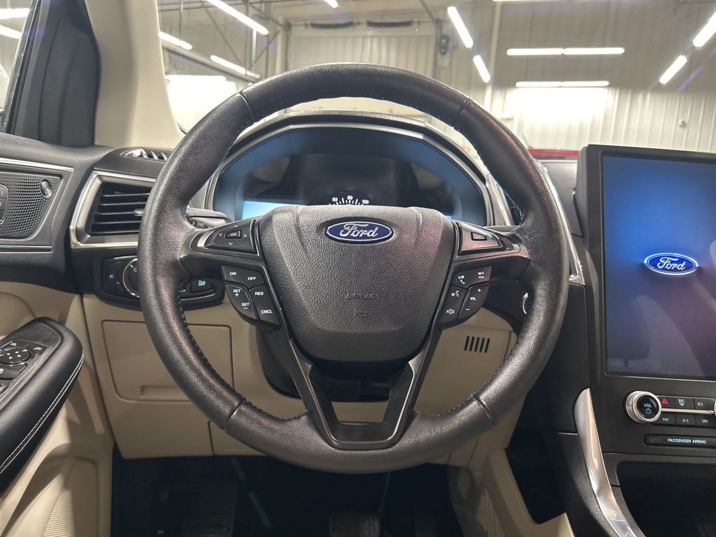used 2022 Ford Edge car, priced at $29,985