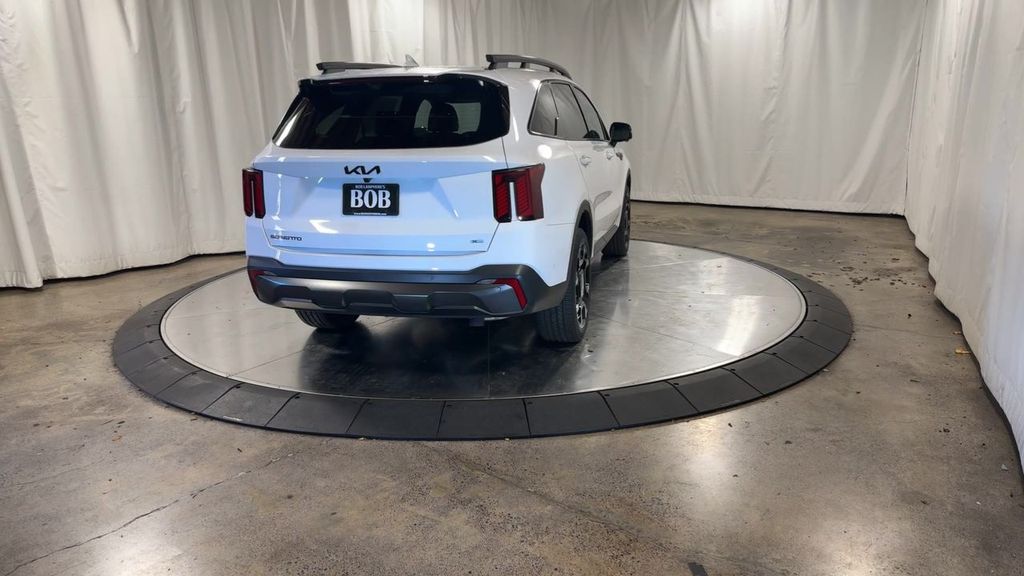 new 2025 Kia Sorento car, priced at $46,484