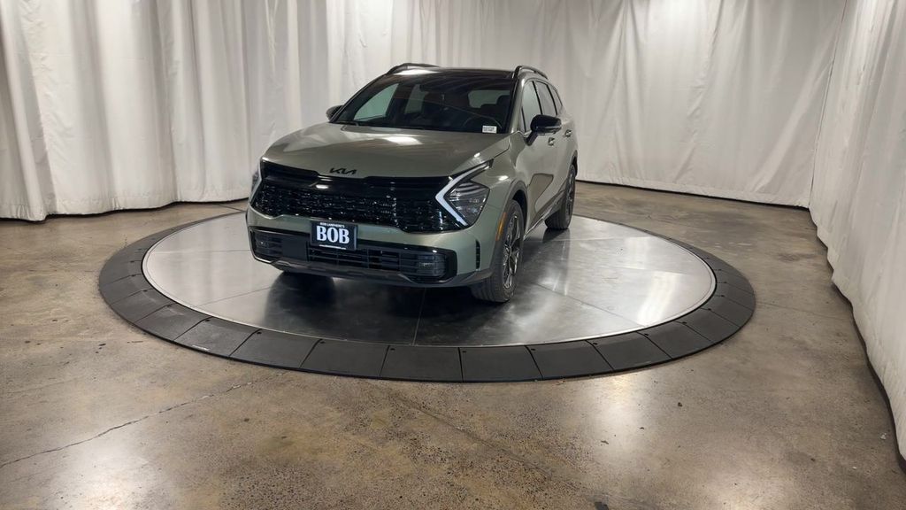 new 2025 Kia Sportage Plug-In Hybrid car, priced at $45,100