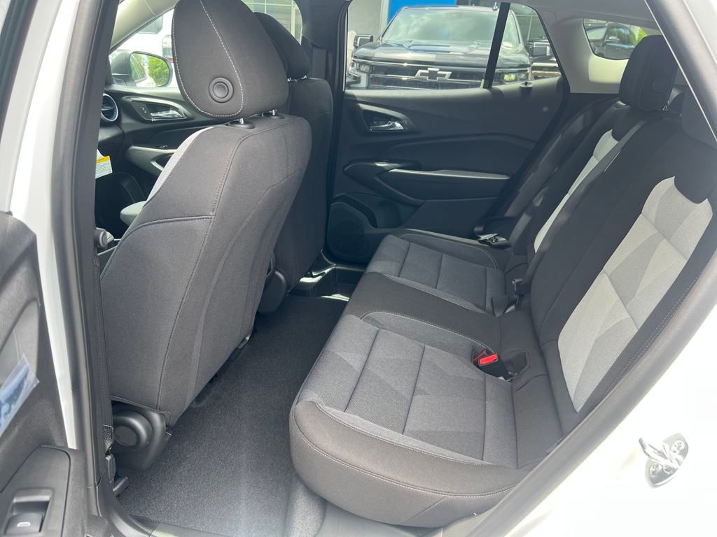 new 2025 Chevrolet Trax car, priced at $21,895