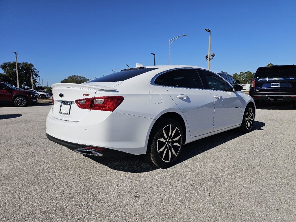 new 2025 Chevrolet Malibu car, priced at $28,520