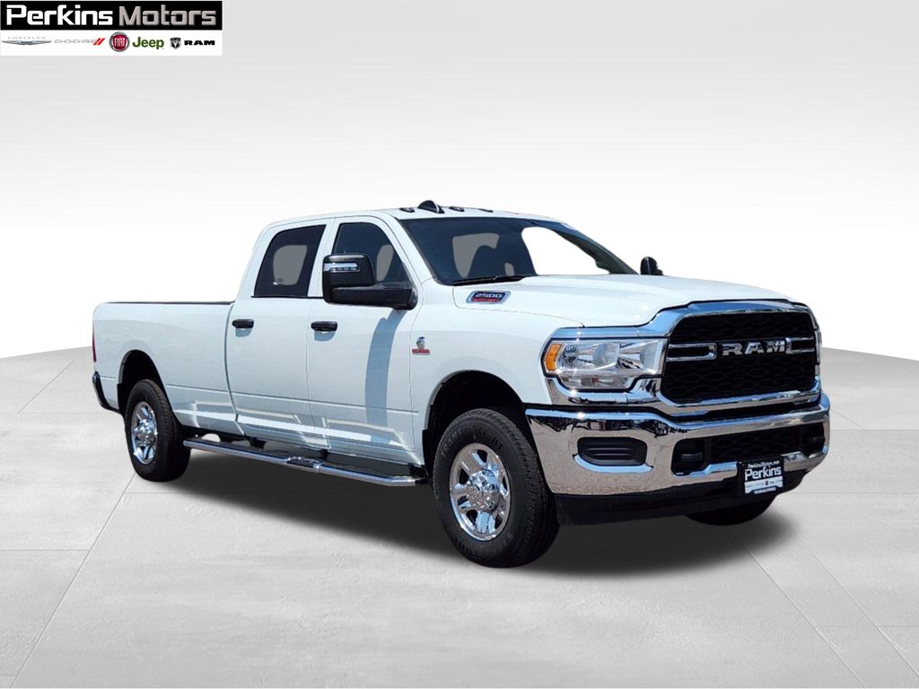 new 2024 Ram 2500 car, priced at $58,762