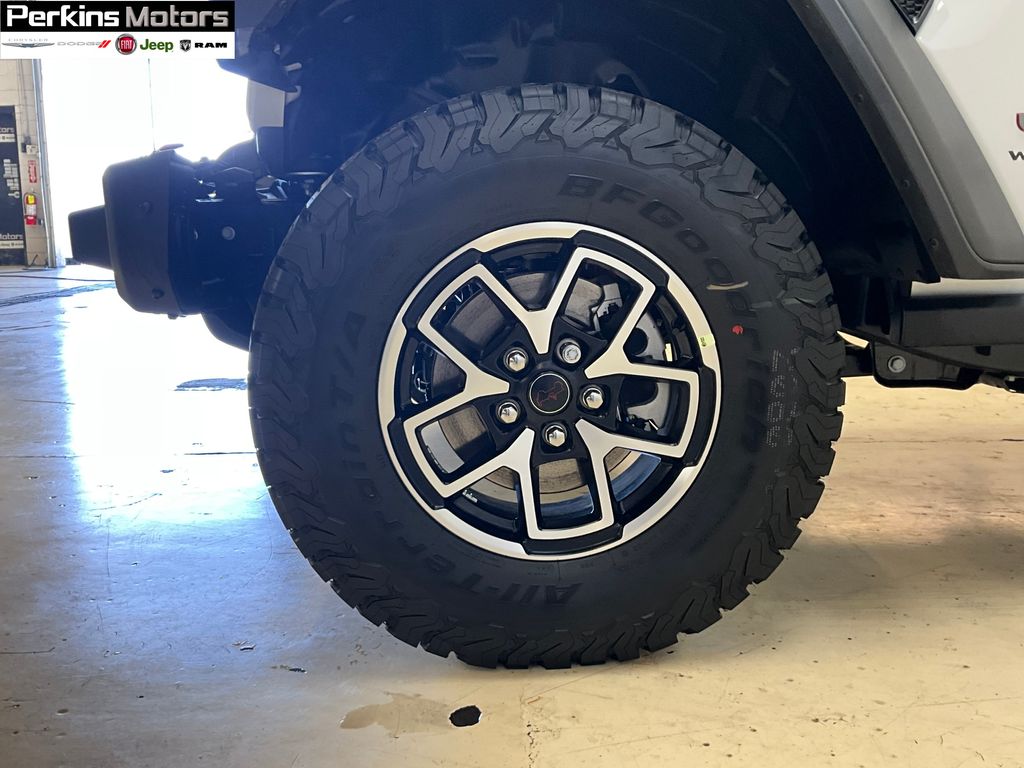 new 2025 Jeep Wrangler car, priced at $58,270