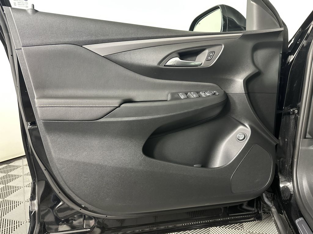 new 2025 Buick Envista car, priced at $31,085