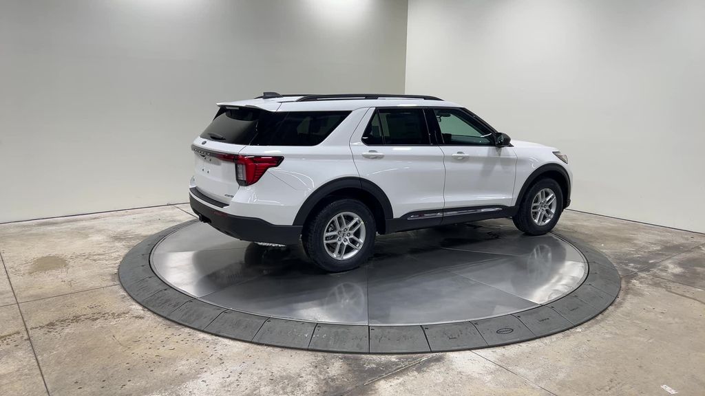 new 2025 Ford Explorer car, priced at $41,769