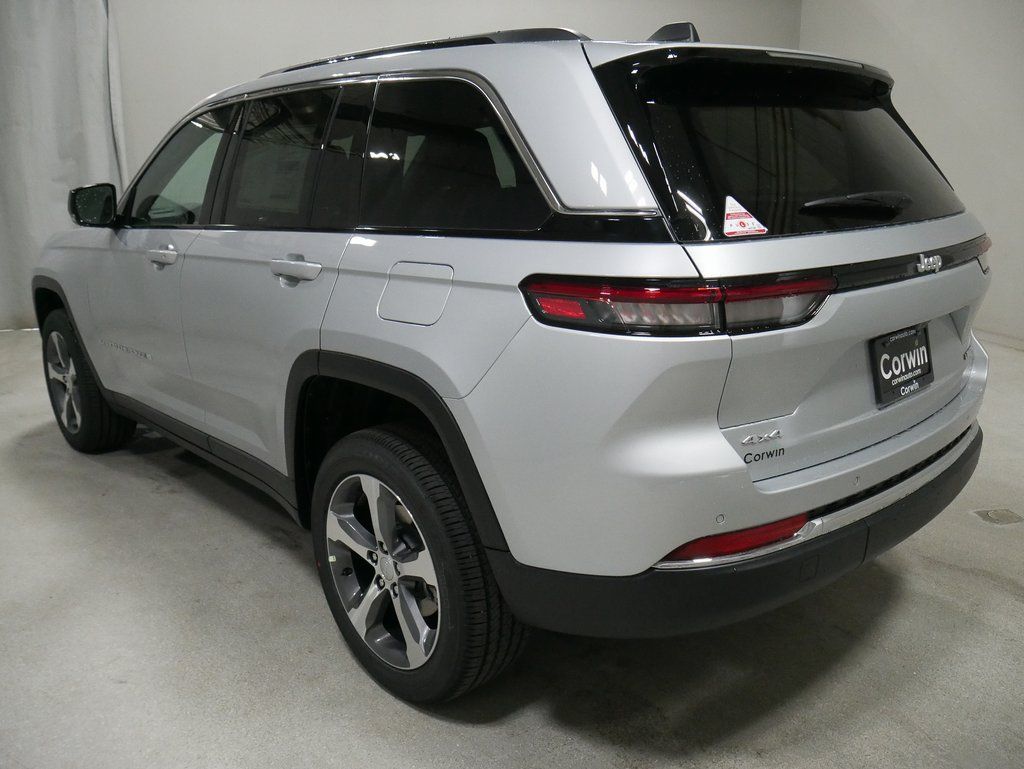 new 2024 Jeep Grand Cherokee car, priced at $47,420