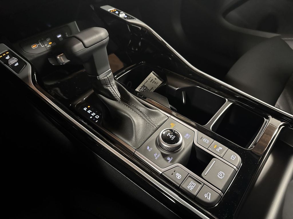 new 2025 Kia Sorento car, priced at $45,735