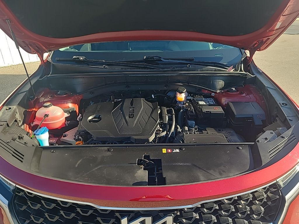 used 2023 Kia Sorento car, priced at $25,974