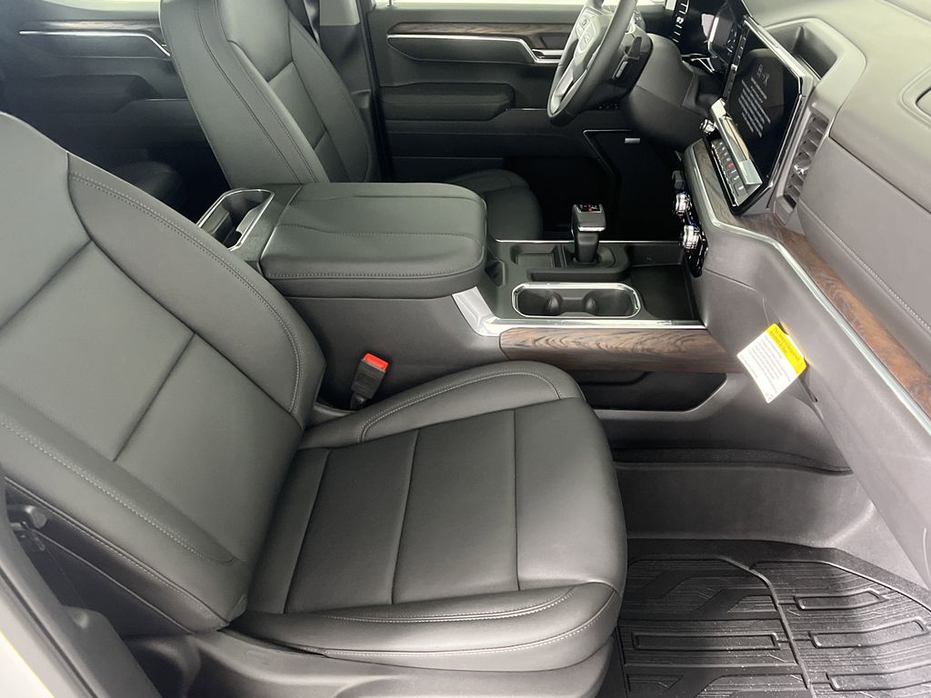 new 2025 GMC Sierra 1500 car, priced at $60,520