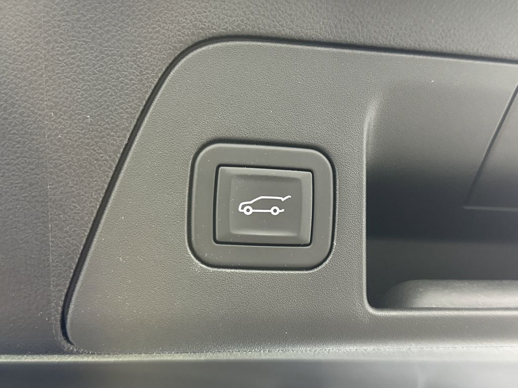 new 2024 Buick Envision car, priced at $36,635