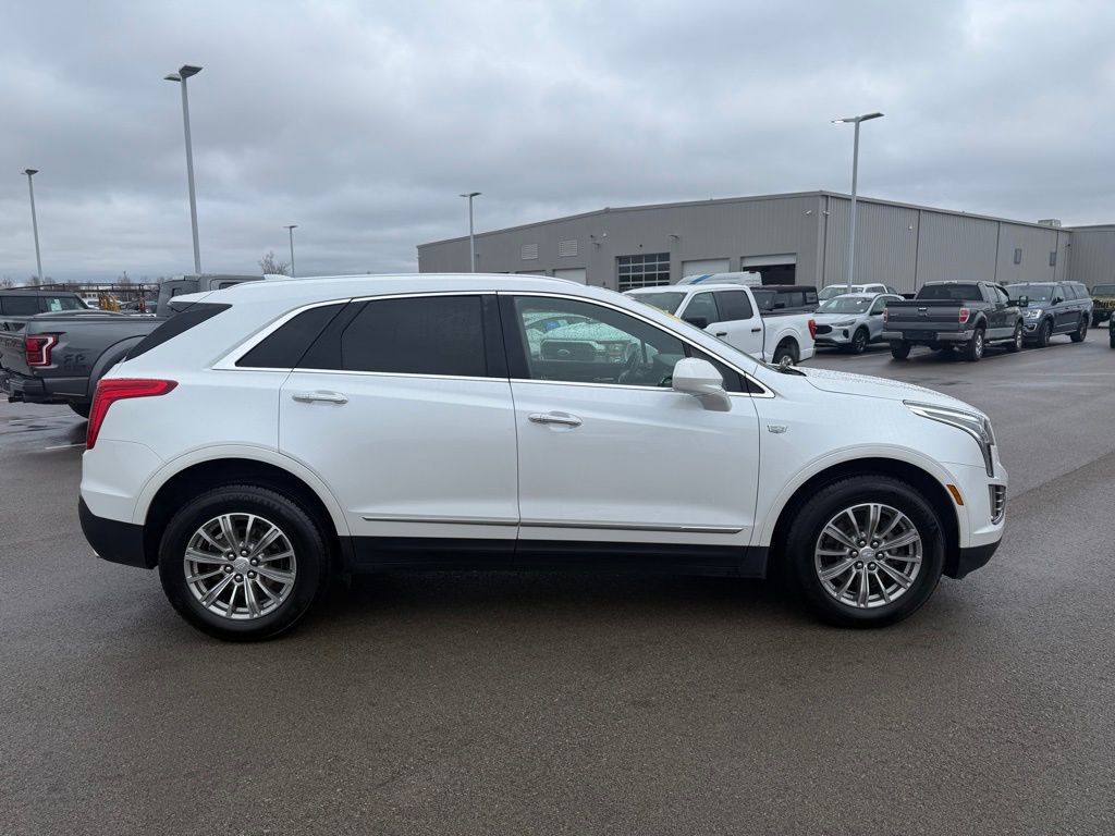 used 2018 Cadillac XT5 car, priced at $15,777