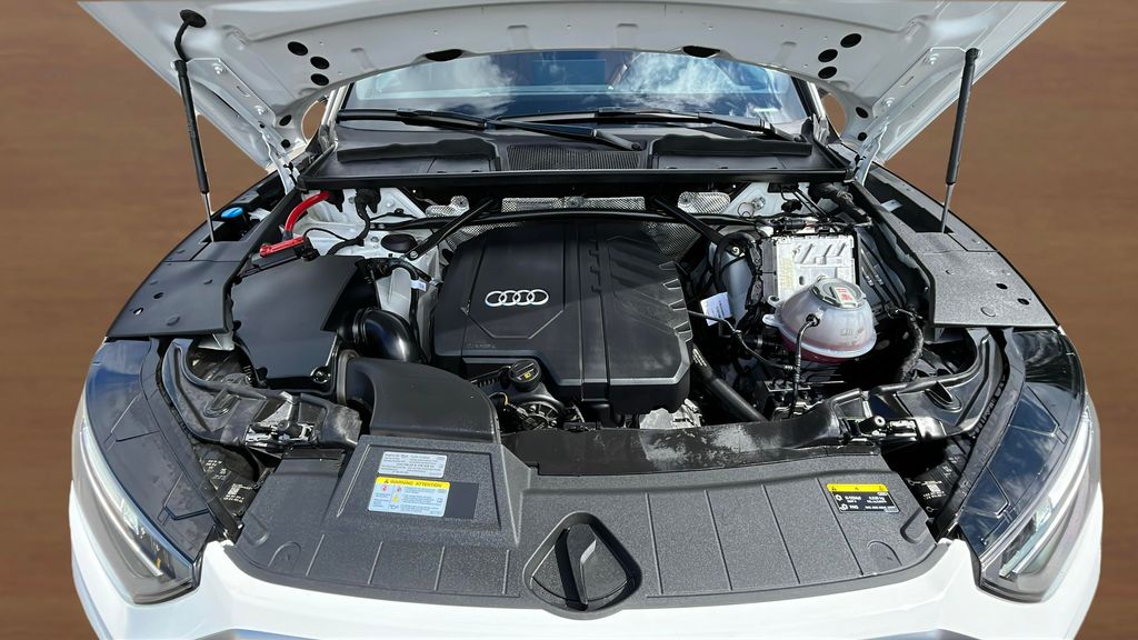 used 2024 Audi Q5 car, priced at $39,950