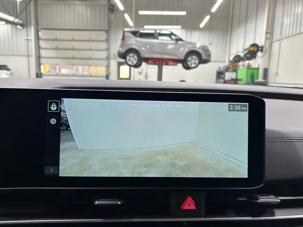 new 2026 Kia Carnival car, priced at $39,027