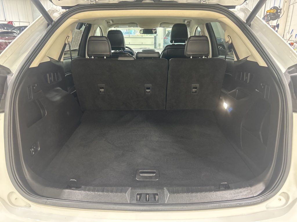 used 2023 Ford Edge car, priced at $27,915