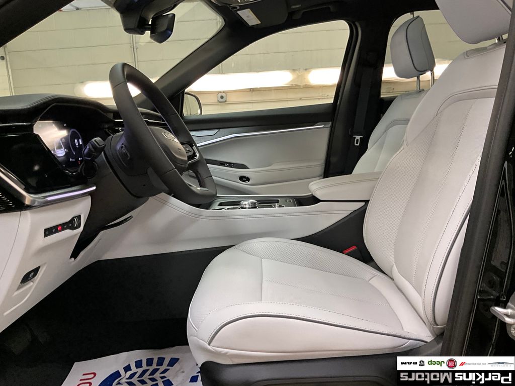 new 2025 Jeep Wagoneer S car, priced at $46,636
