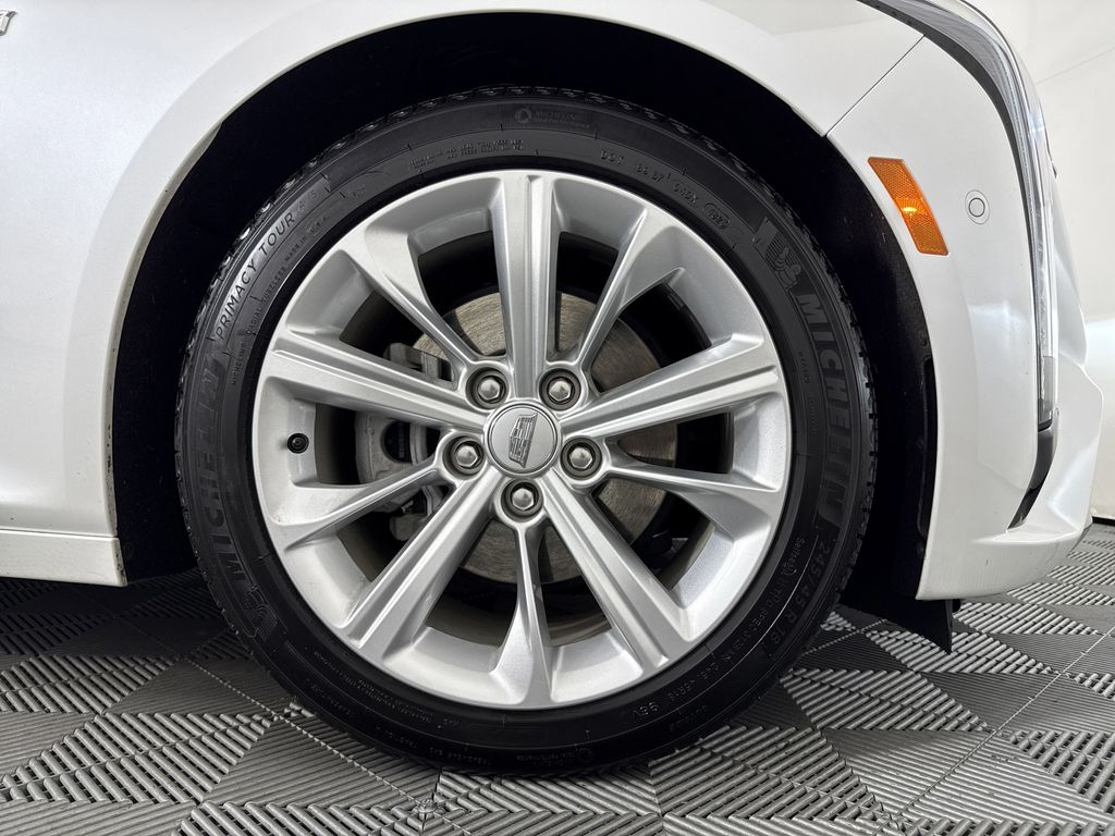 used 2025 Cadillac CT5 car, priced at $38,900