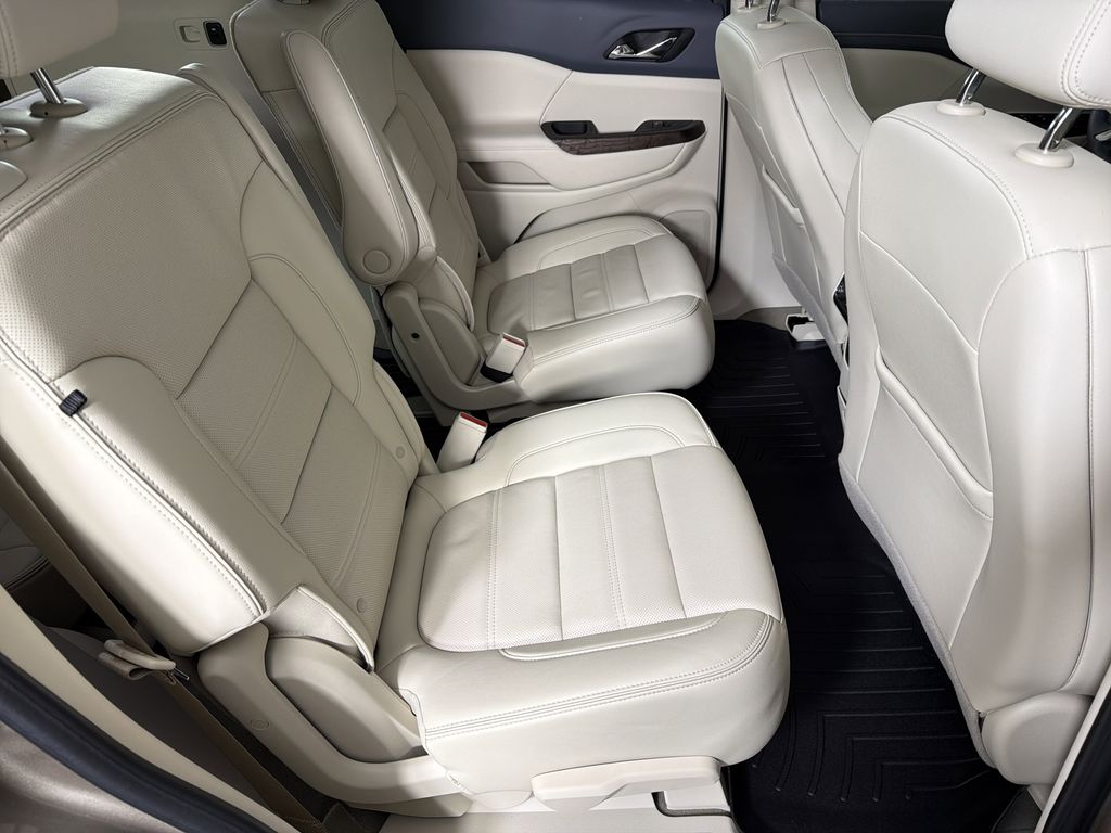 used 2023 GMC Acadia car, priced at $39,791