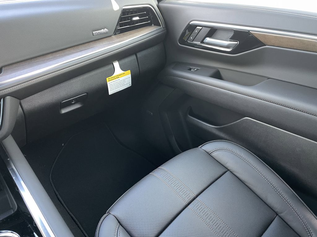 new 2025 Chevrolet Tahoe car, priced at $86,005