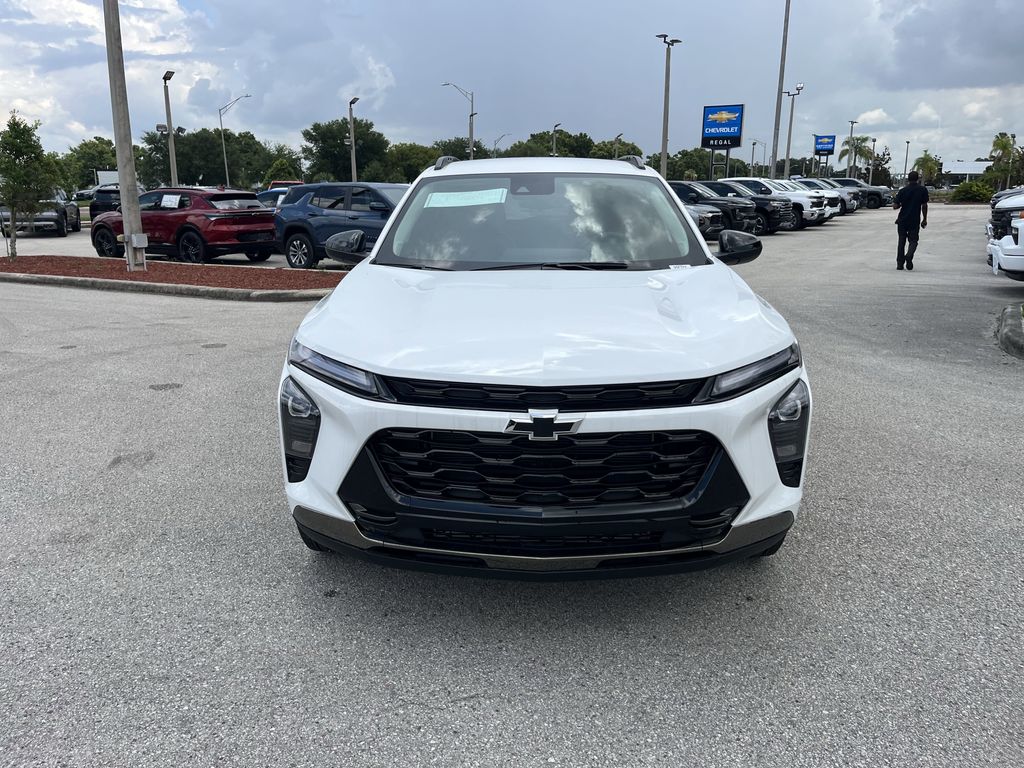 new 2025 Chevrolet Trax car, priced at $25,353