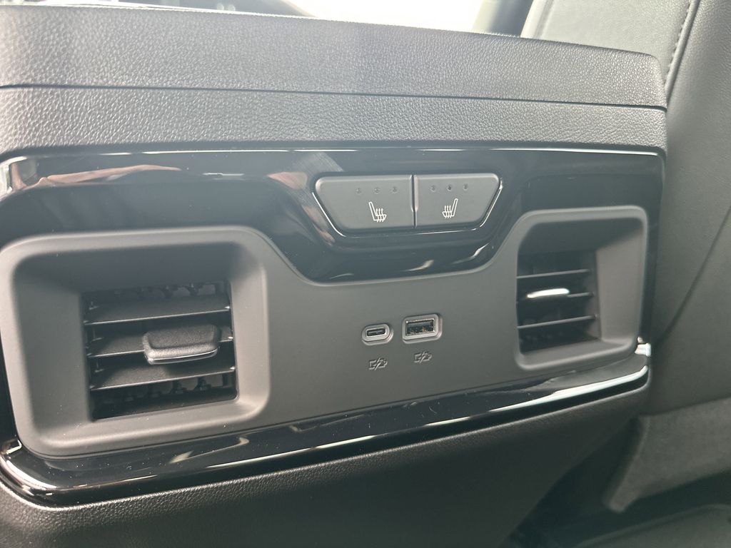 new 2025 GMC Sierra 2500HD car, priced at $87,084
