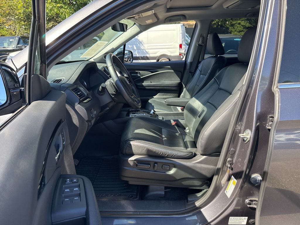 used 2019 Honda Pilot car, priced at $25,500