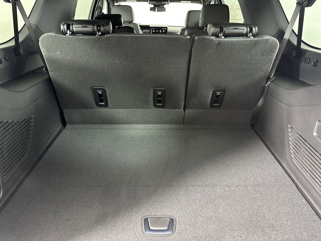 new 2025 GMC Yukon XL car, priced at $92,154