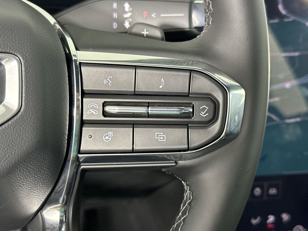new 2025 GMC Terrain car, priced at $30,890
