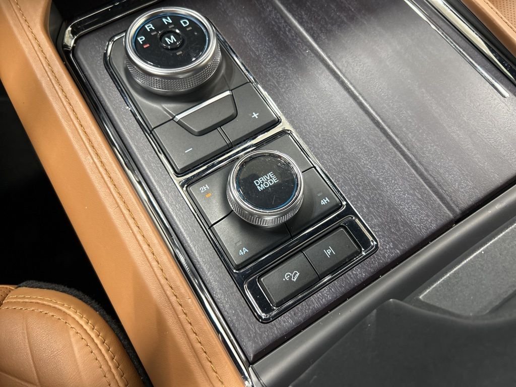 used 2022 Ford Expedition car, priced at $57,405