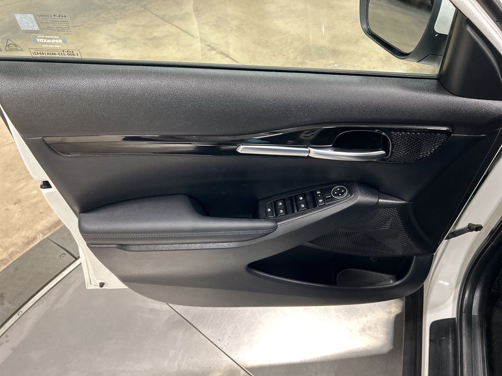 used 2024 Kia Seltos car, priced at $23,374