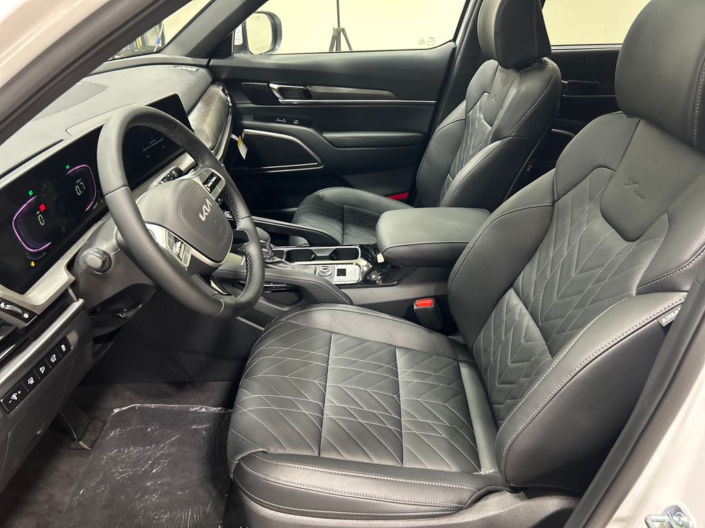 new 2025 Kia Telluride car, priced at $48,195