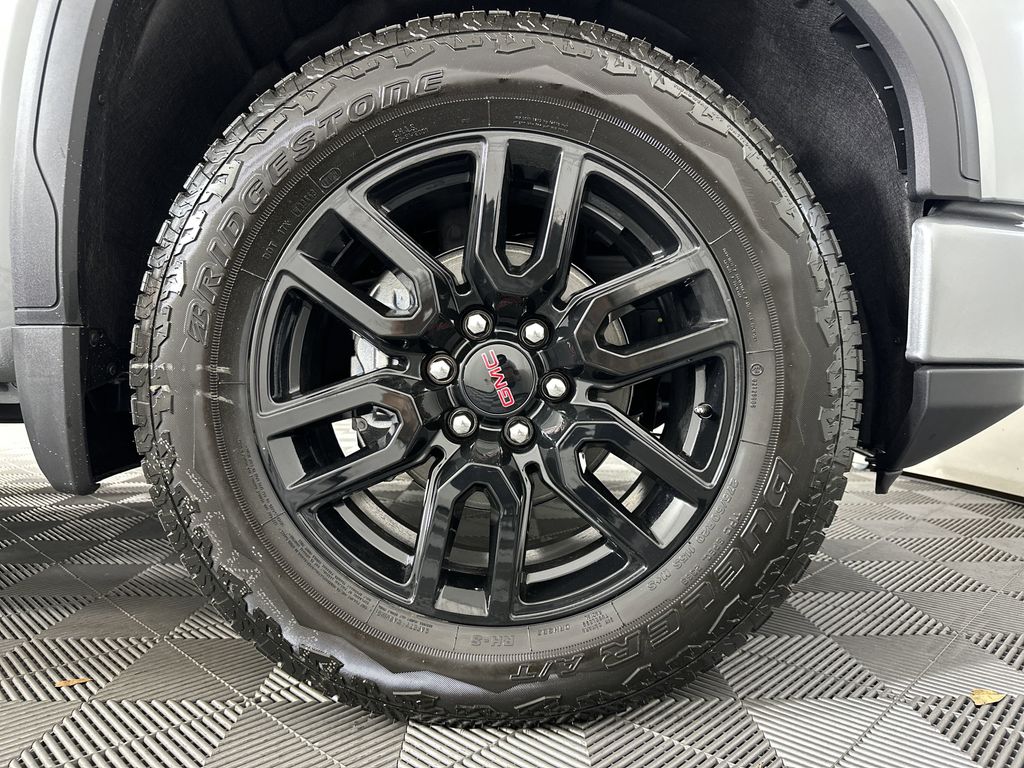 new 2025 GMC Sierra 1500 car, priced at $60,424