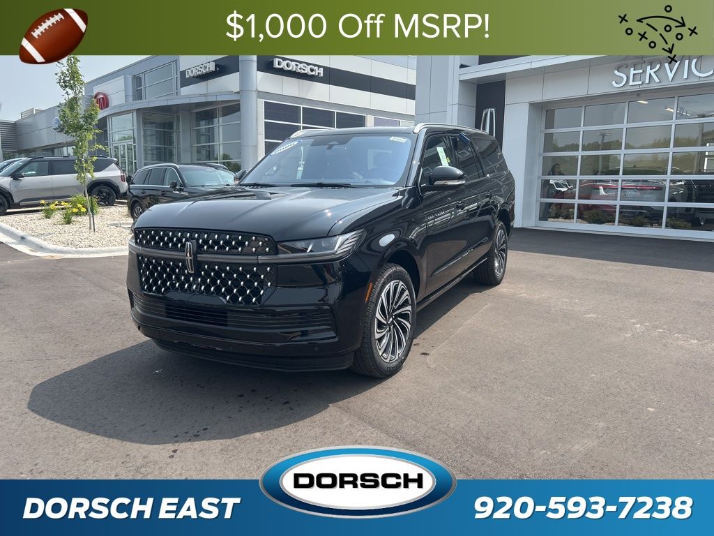 new 2025 Lincoln Navigator car, priced at $123,035