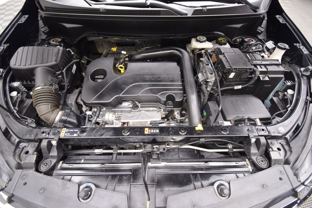 used 2024 Chevrolet Equinox car, priced at $22,300