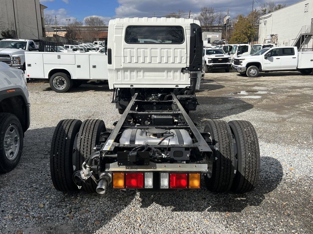 new 2025 Chevrolet 4500 HG LCF Gas car, priced at $76,570