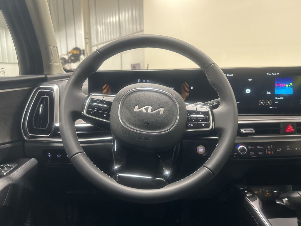 new 2025 Kia Sorento car, priced at $39,010