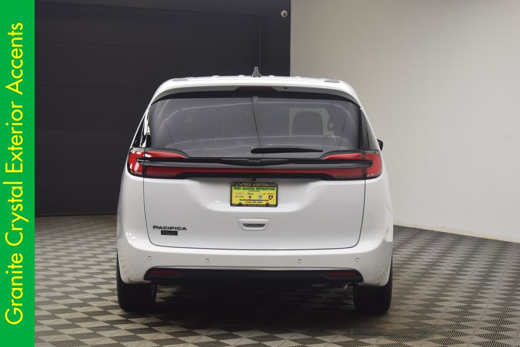new 2026 Chrysler Pacifica car, priced at $45,088