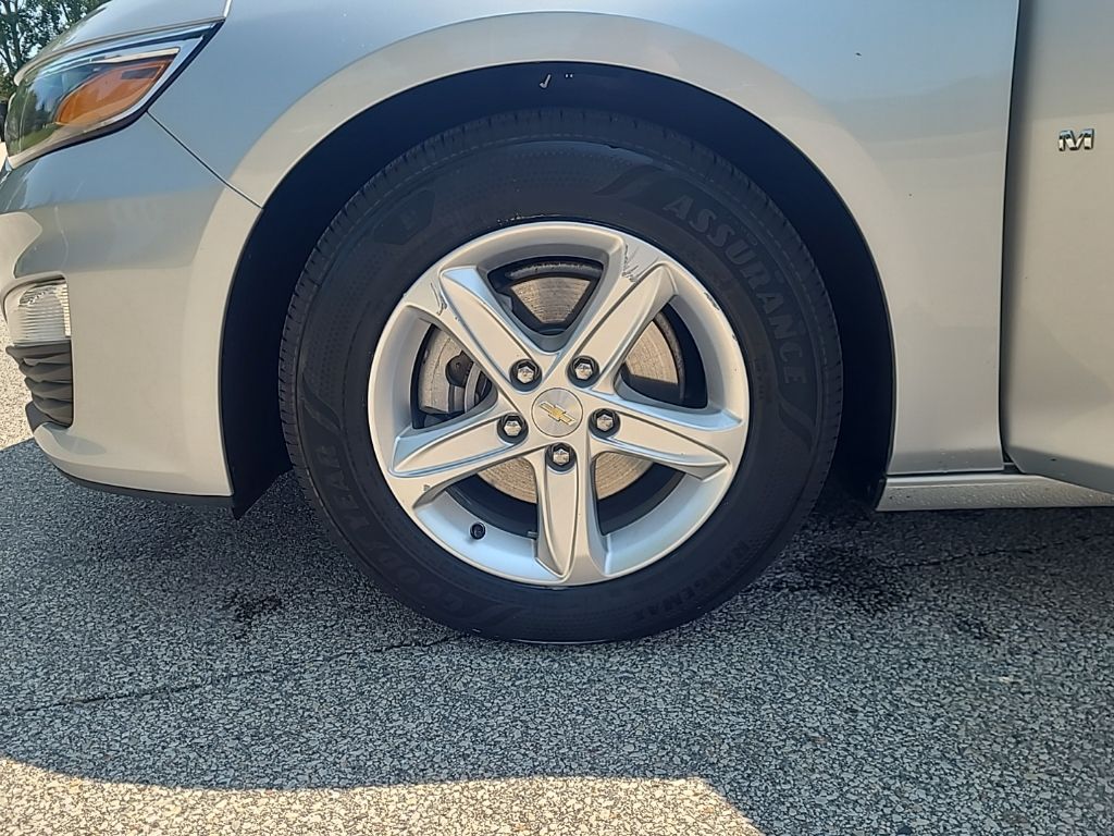 used 2021 Chevrolet Malibu car, priced at $15,947