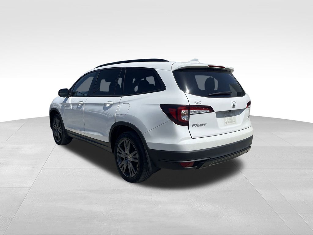 used 2022 Honda Pilot car, priced at $29,993