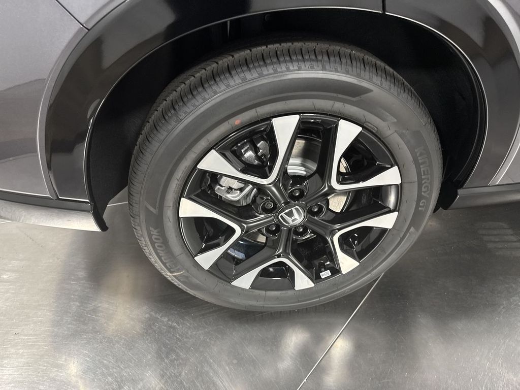 new 2026 Honda HR-V car, priced at $33,000